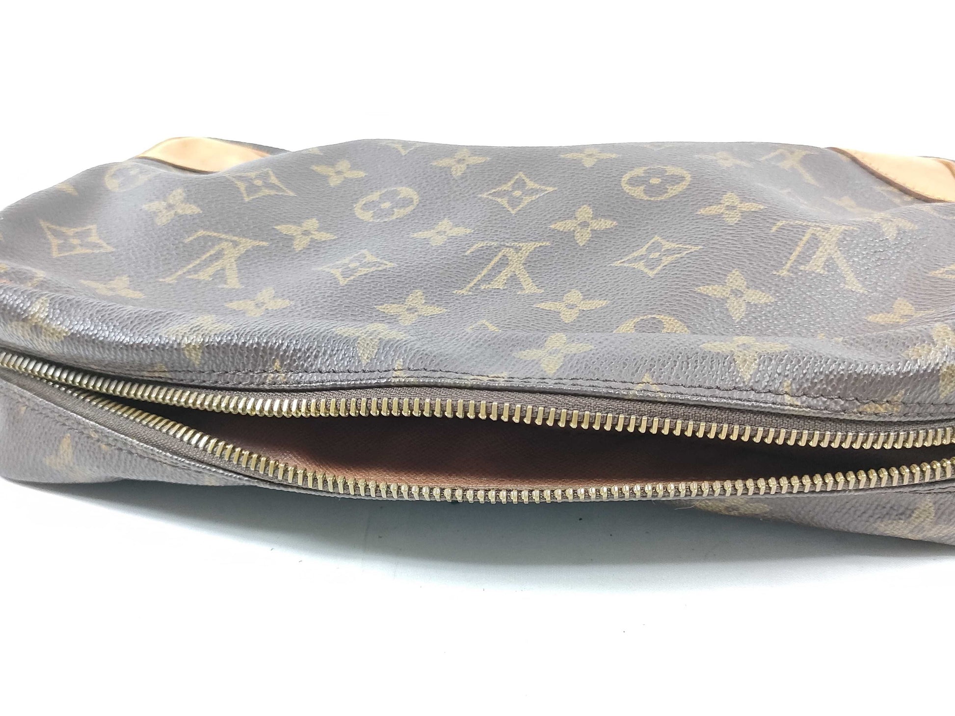 LOUIS VUITTON Monogram Compiègne 28 Second Bag