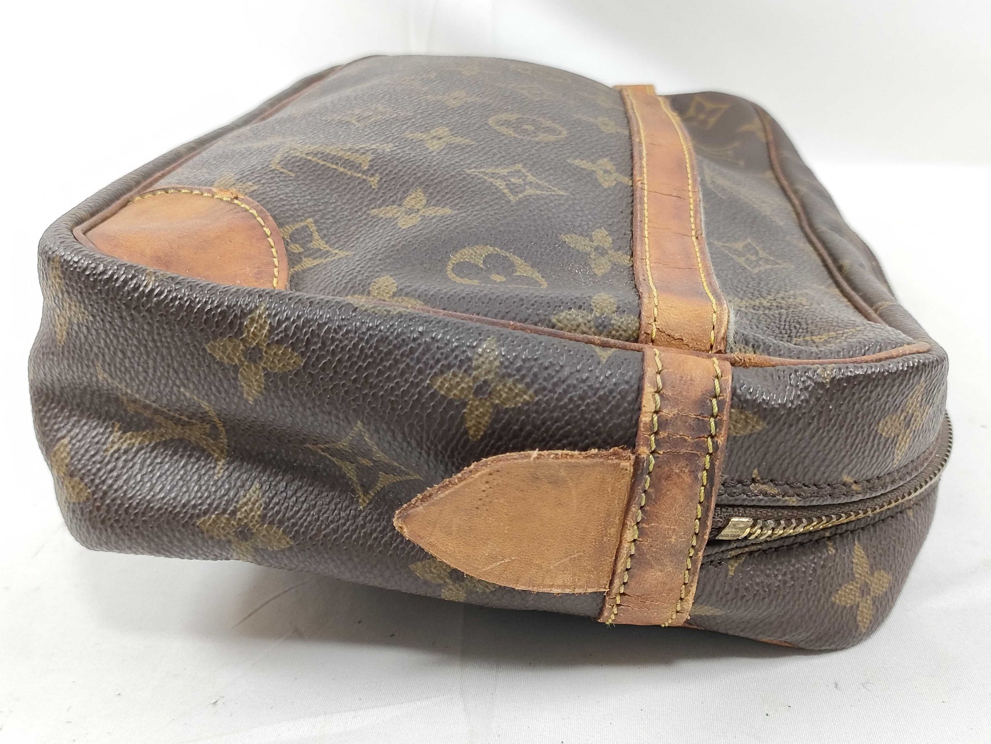 LOUIS VUITTON Monogram Compiègne 28 Second Bag