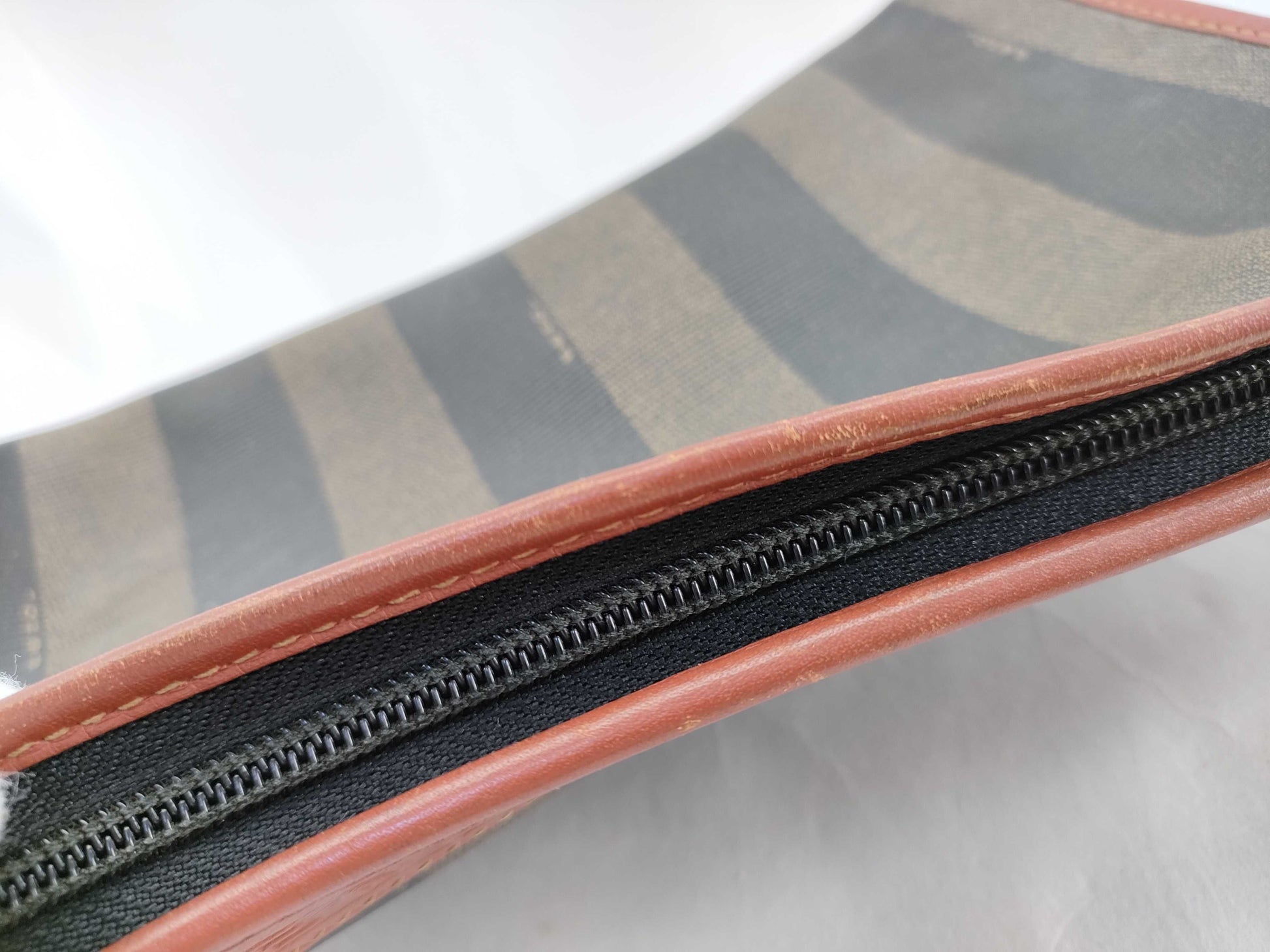 FENDI Pecan pattern second bag