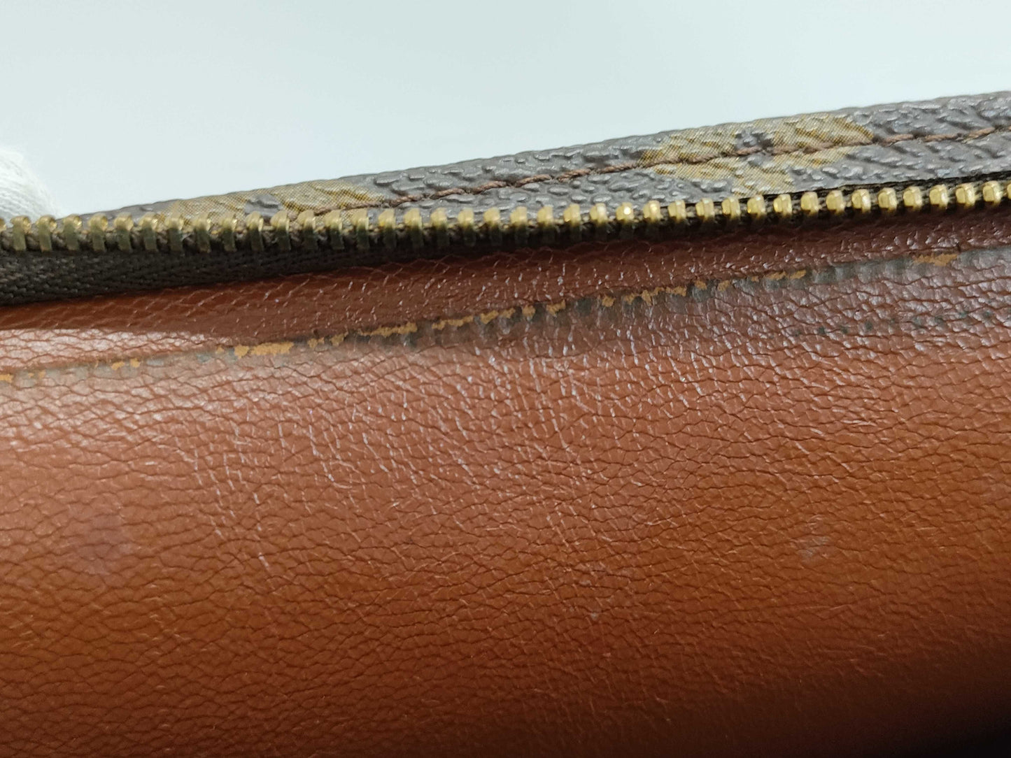 LOUIS VUITTON Monogram Truss Toilette Second Bag