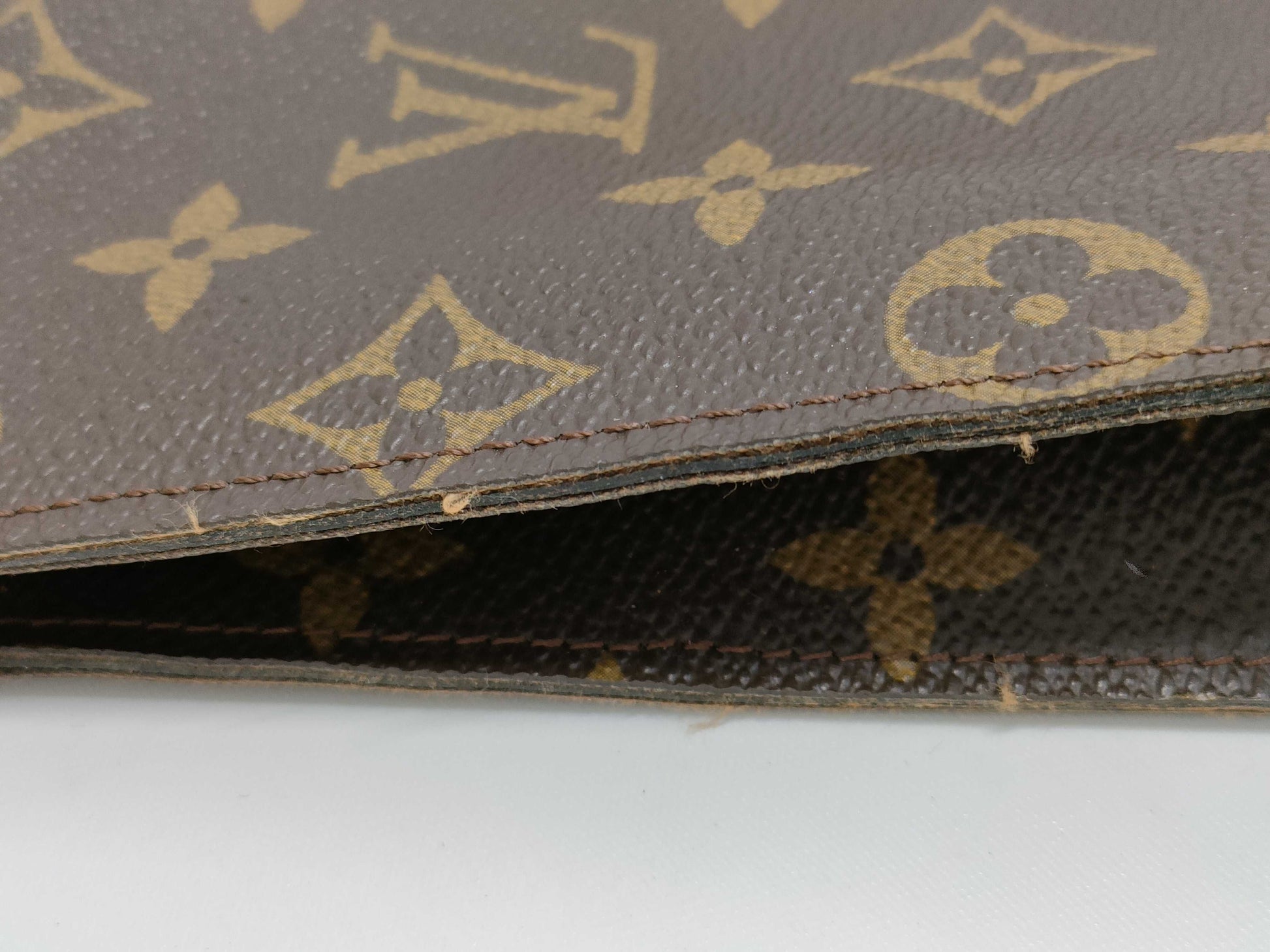 LOUIS VUITTON Monogram Truss Toilette Second Bag