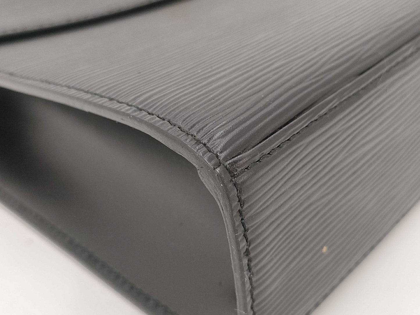 LOUIS VUITTON Epi Louis Vuitton M52372 Epi Noir Marserve Handbag