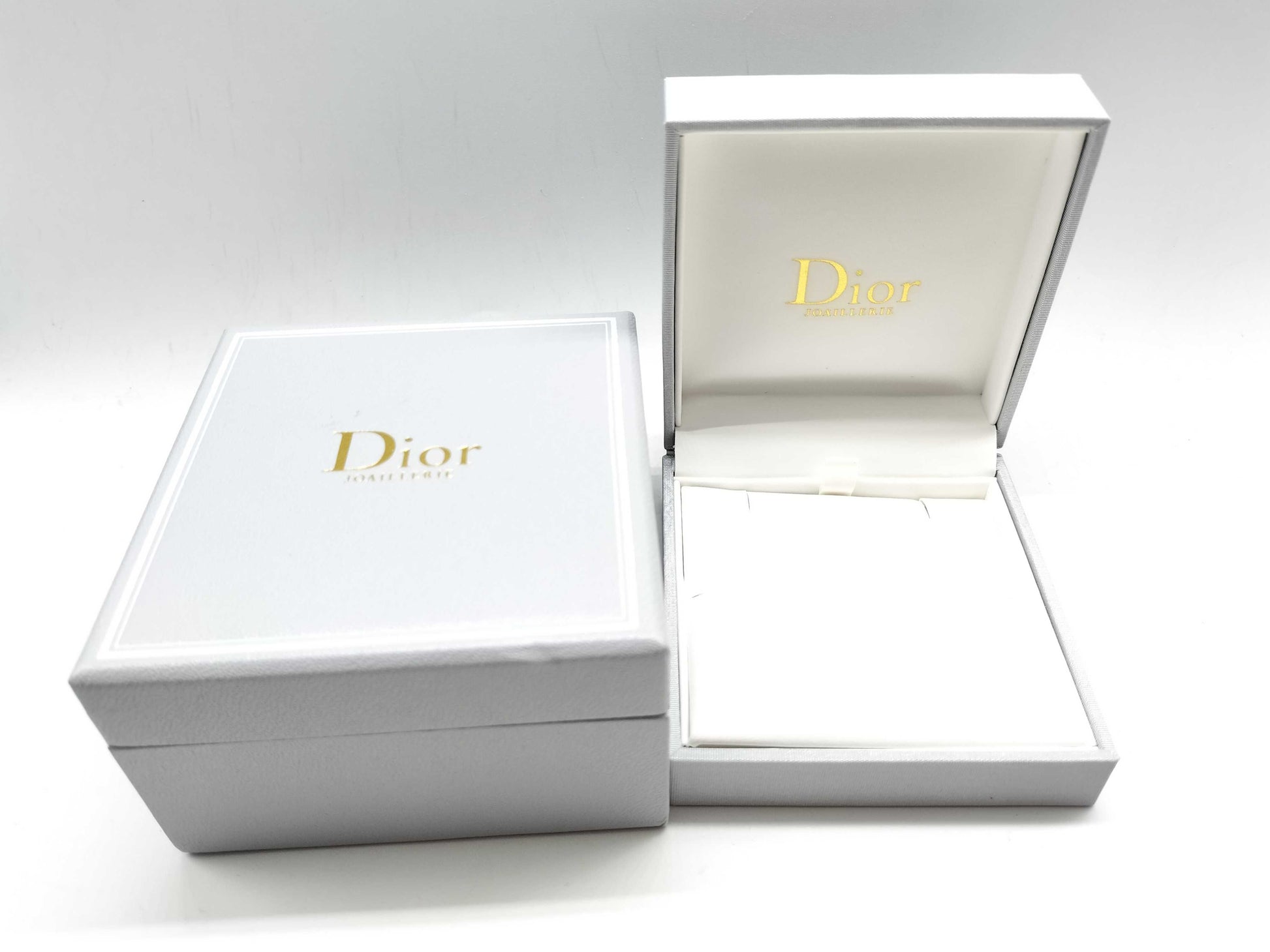 Dior Rose des Vents Diamond Shell Bracelet in Yellow Gold and Au750, 3.9g 