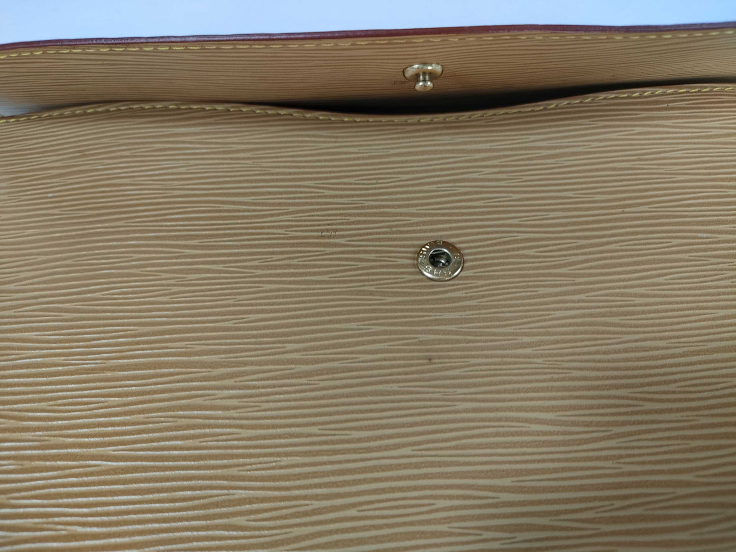 LOUIS VUITTON Epi Montaigne Second Bag