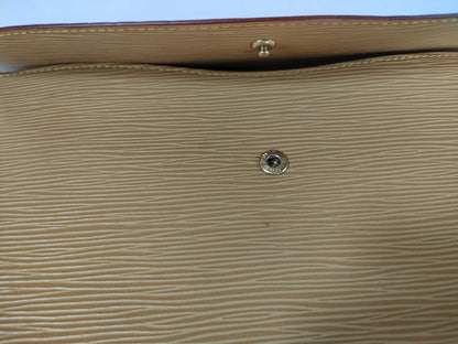 LOUIS VUITTON Epi Montaigne Second Bag