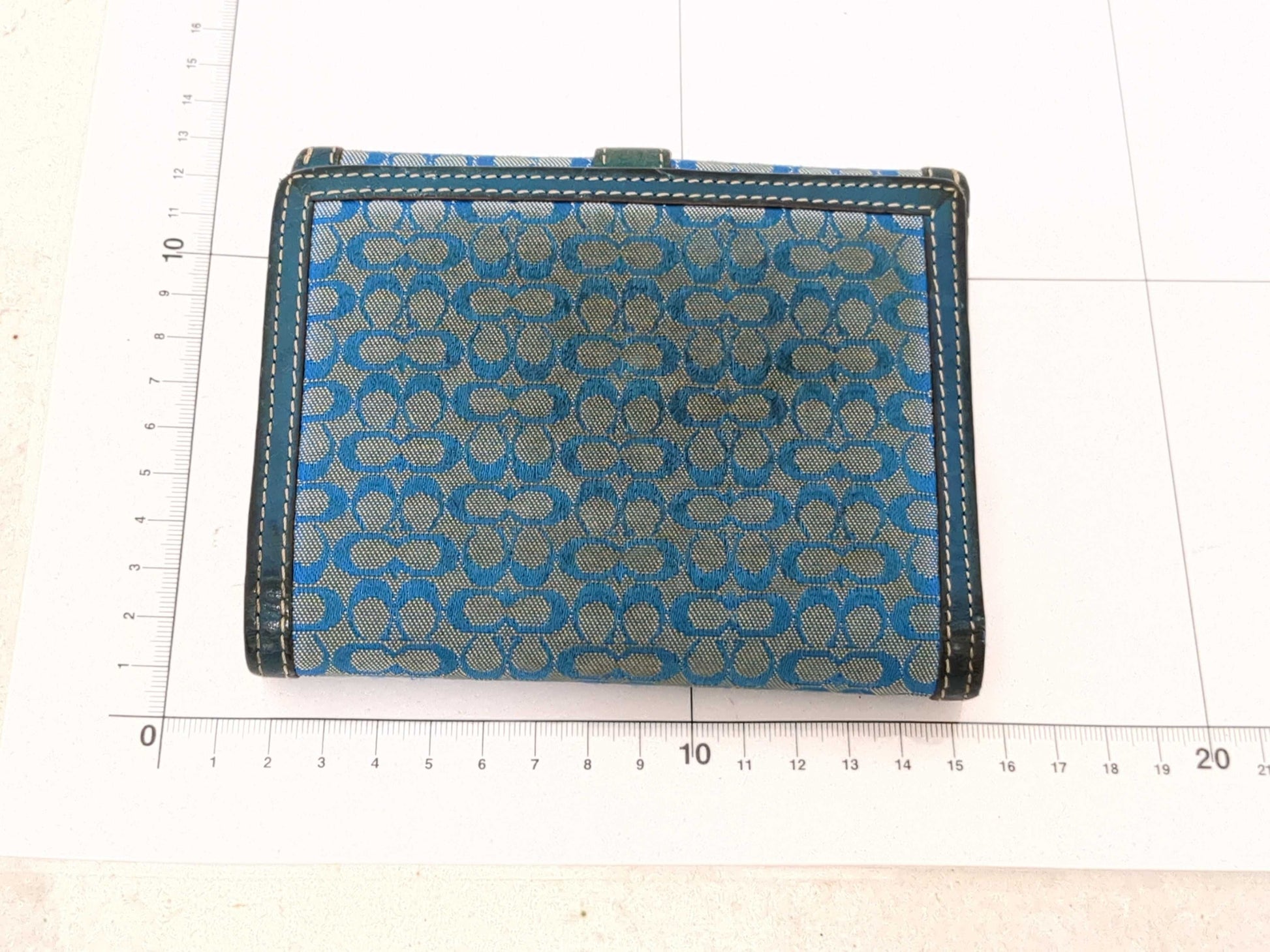 (10463_0080) COACH 18612/0820 Women's Watch/Compact Wallet Purse