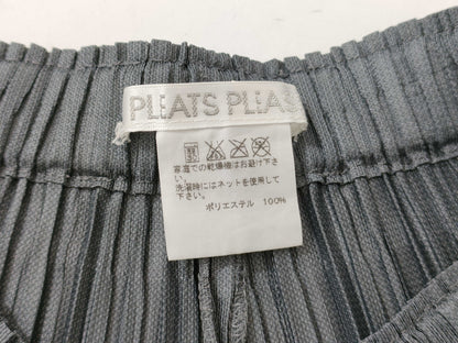 ISSEY MIYAKE pleated pants