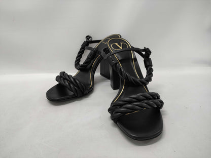 Black rope sandals