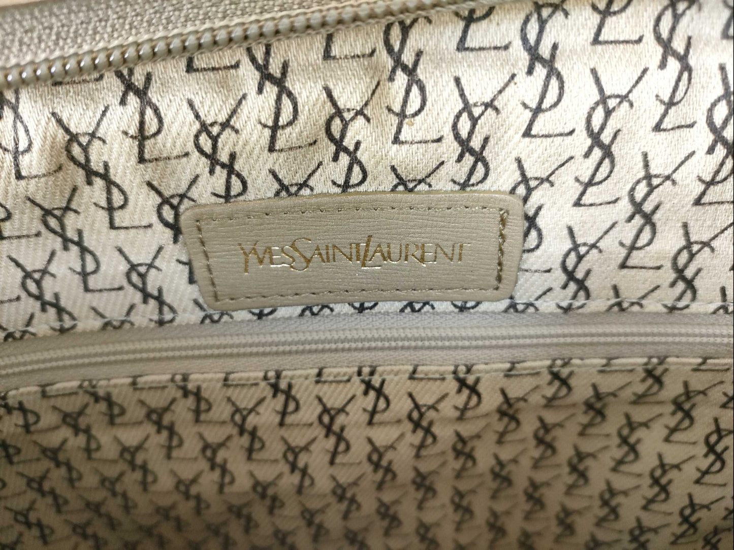 Yves Saint Laurent Second Bag