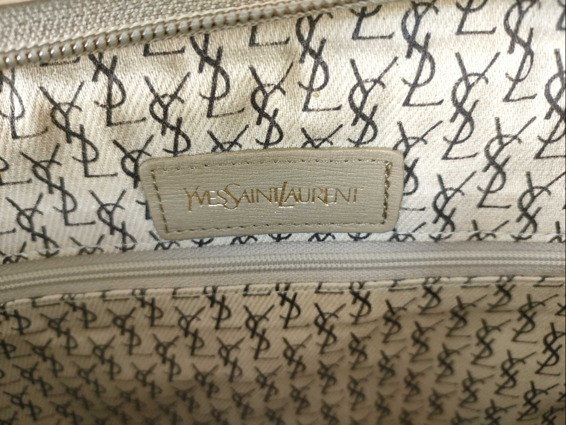 Yves Saint Laurent Second Bag