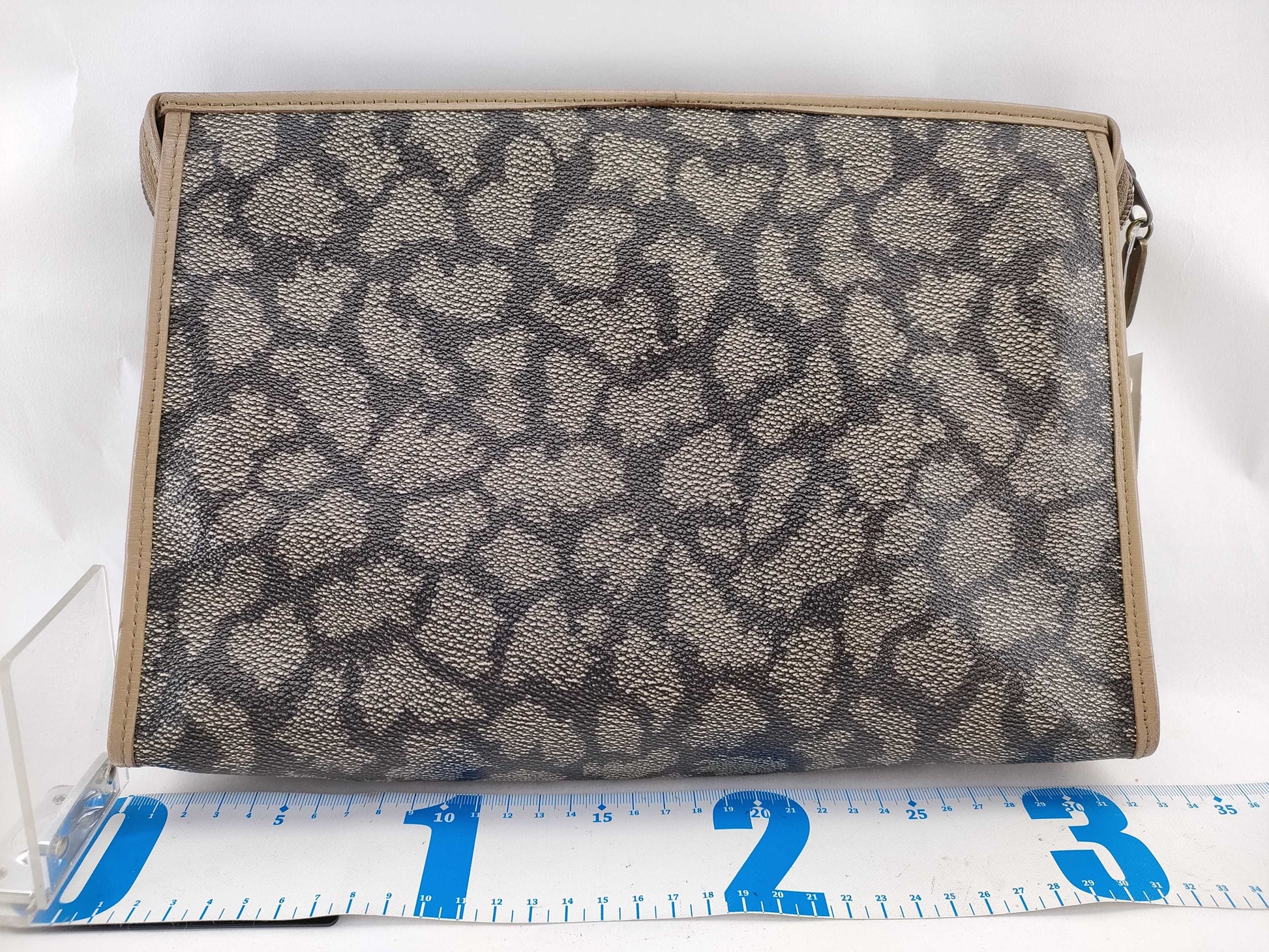 Yves Saint Laurent Second Bag