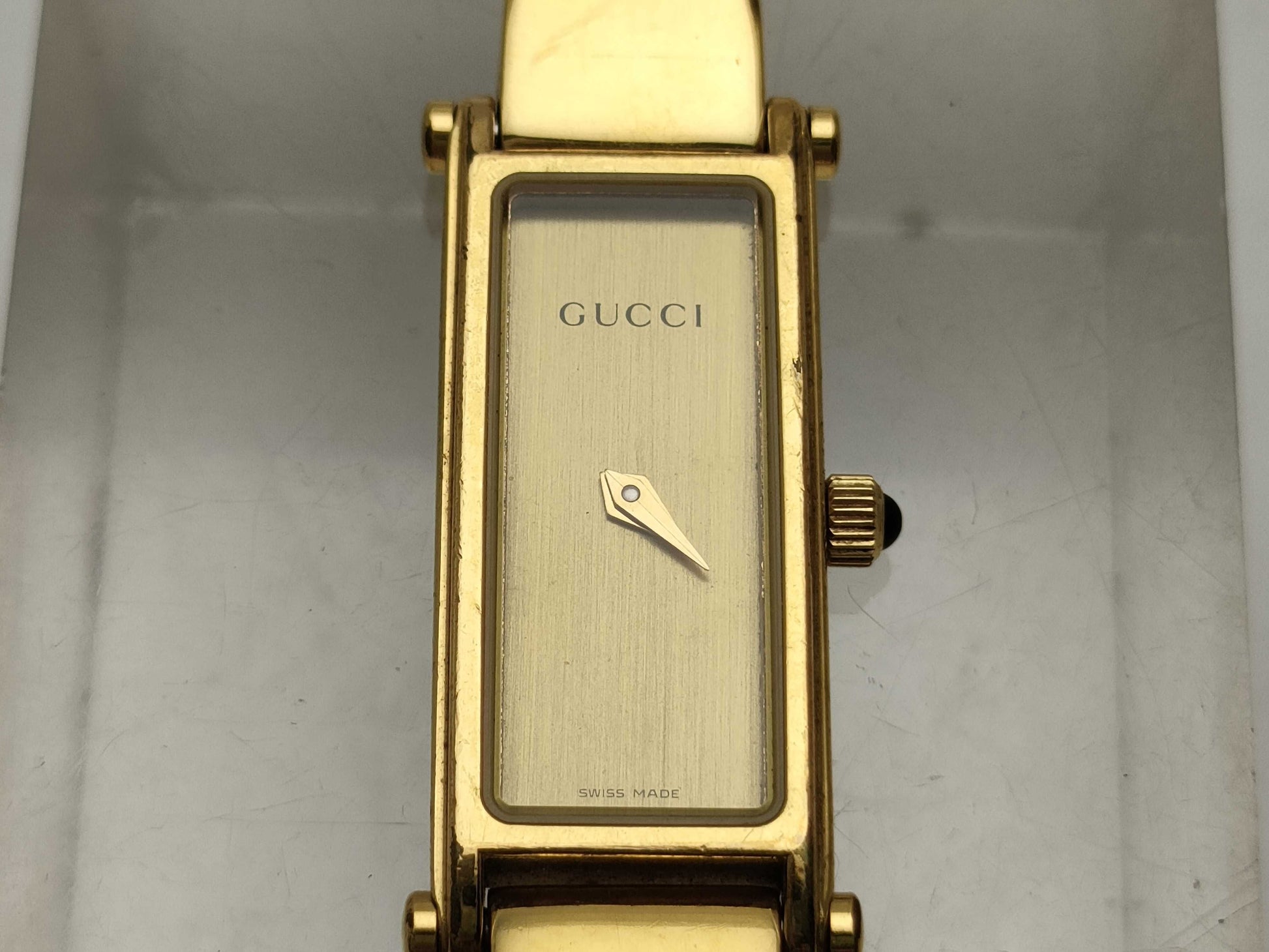 GUCCI 1500L Women's Watch