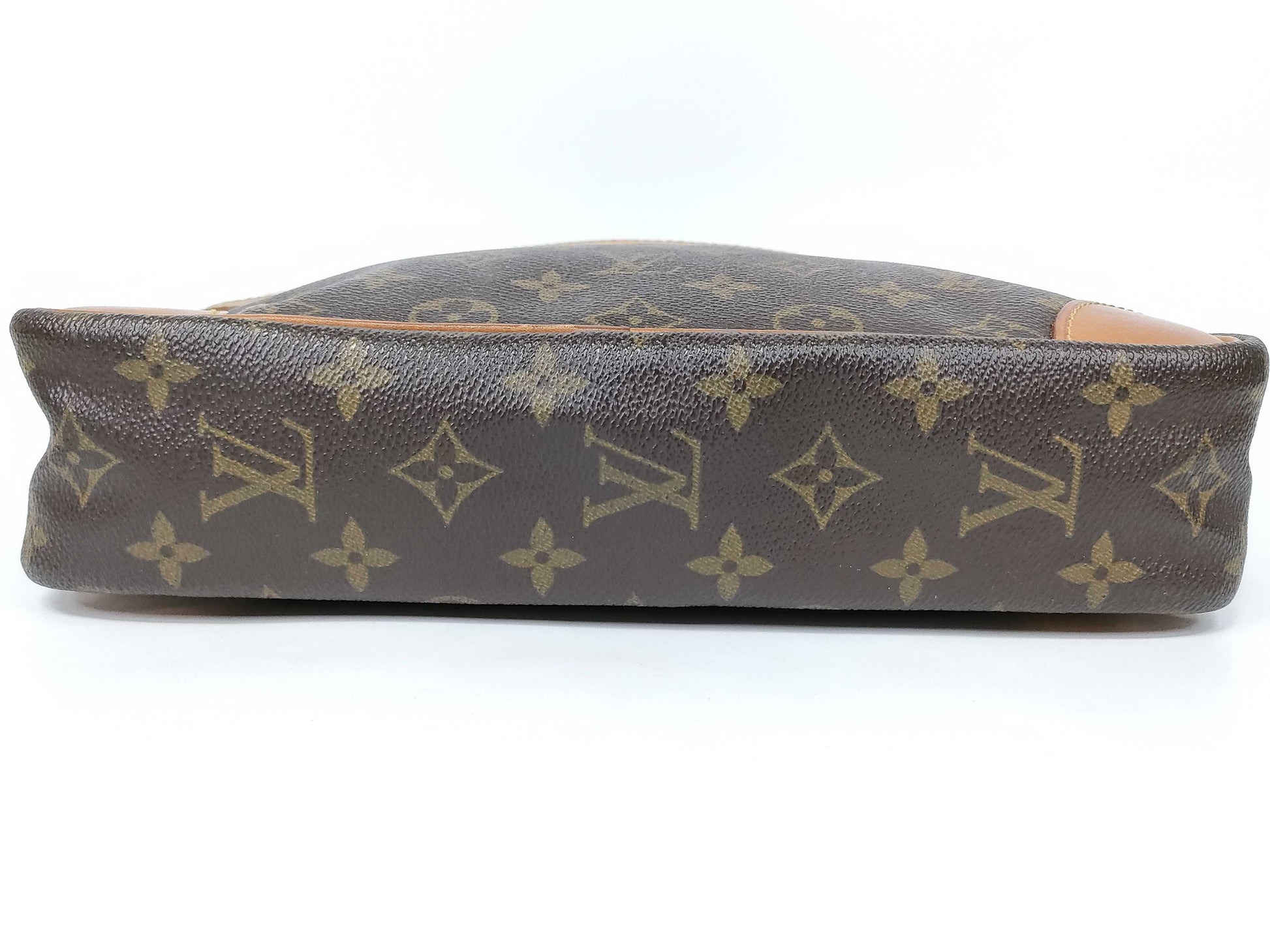 LOUIS VUITTON Monogram Compiègne 28 Second Bag