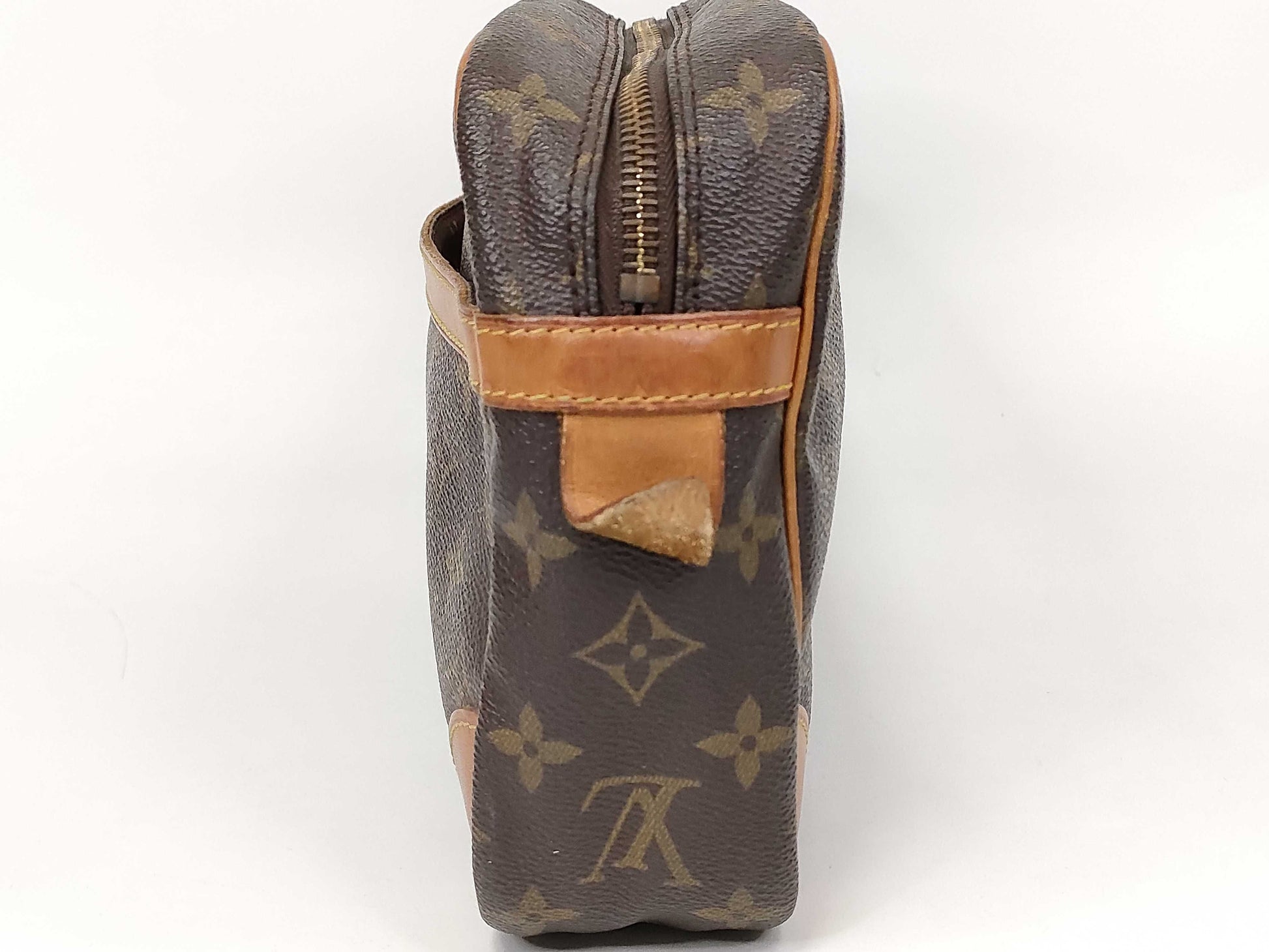 LOUIS VUITTON Monogram Compiègne 28 Second Bag