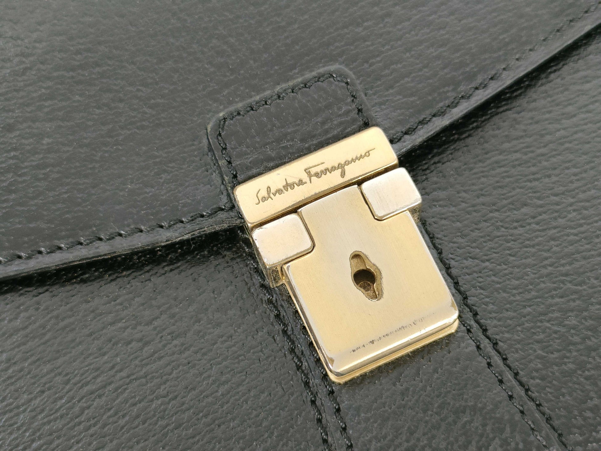 Salvatore Ferragamo/Paul Smith Leather Second Bag Set Second Bag