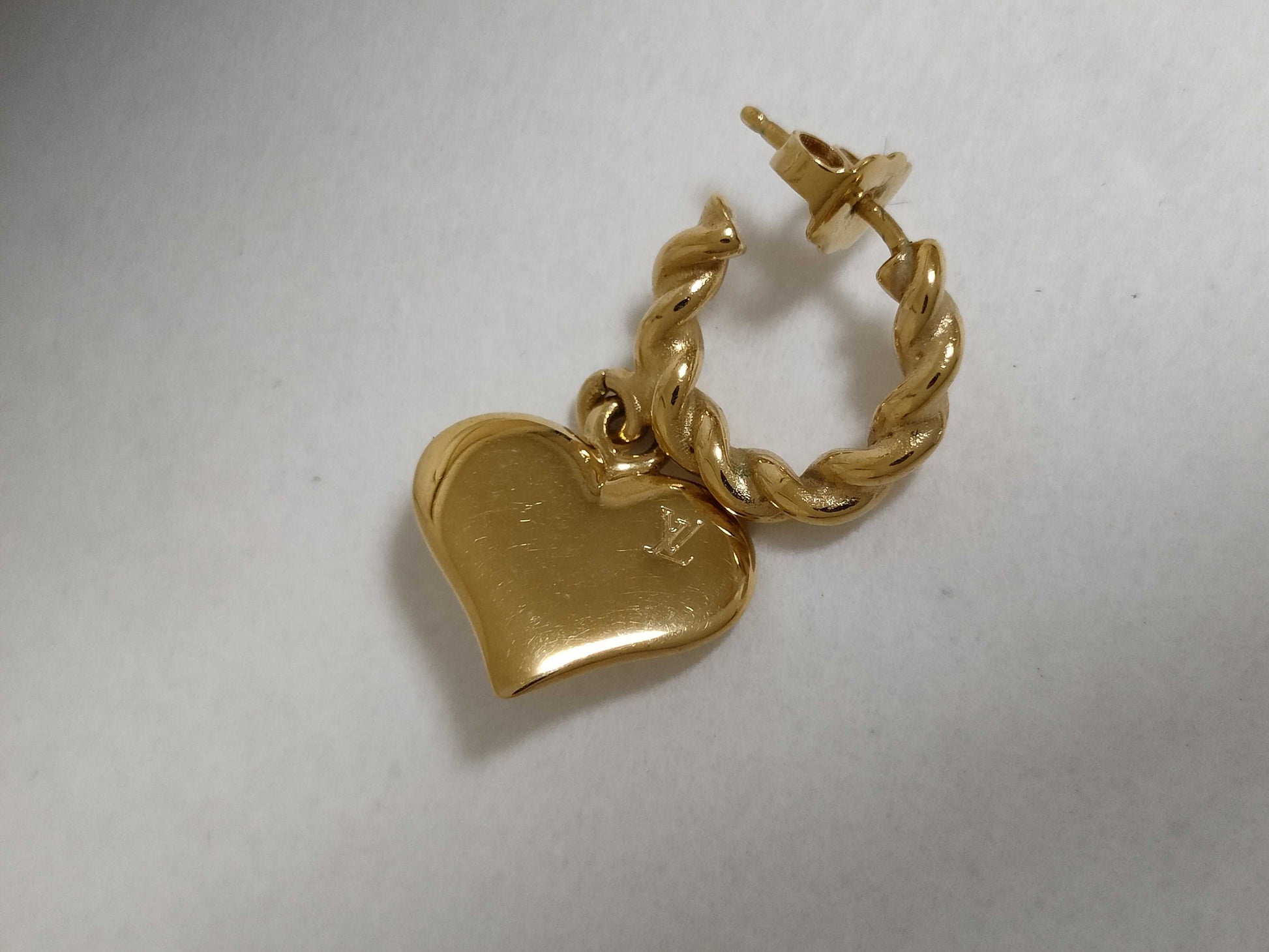 LOUIS VUITTON Heart Earrings Gold Earrings