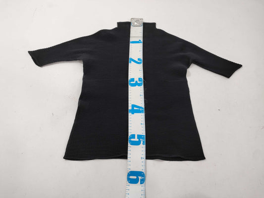ISSEY MIYAKE Cut and Sew Black Top