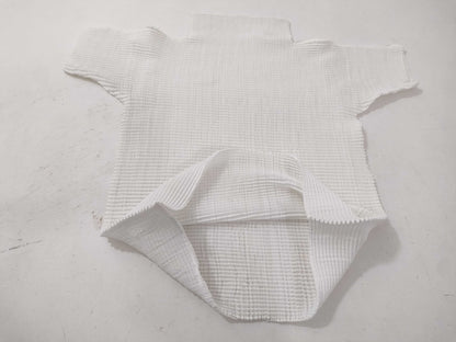 ISSEY MIYAKE cut and sew white top