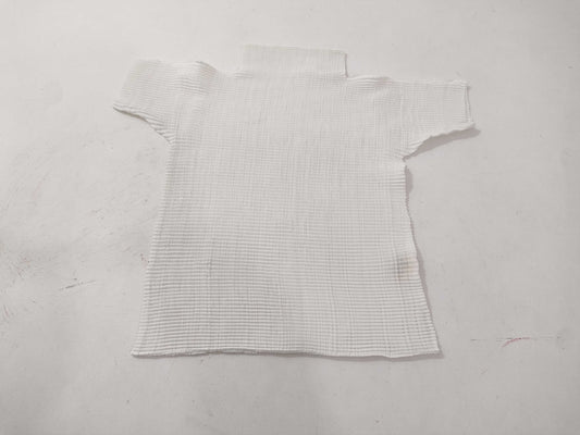 ISSEY MIYAKE cut and sew white top