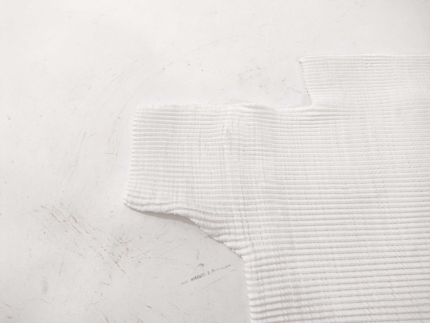 ISSEY MIYAKE cut and sew white top