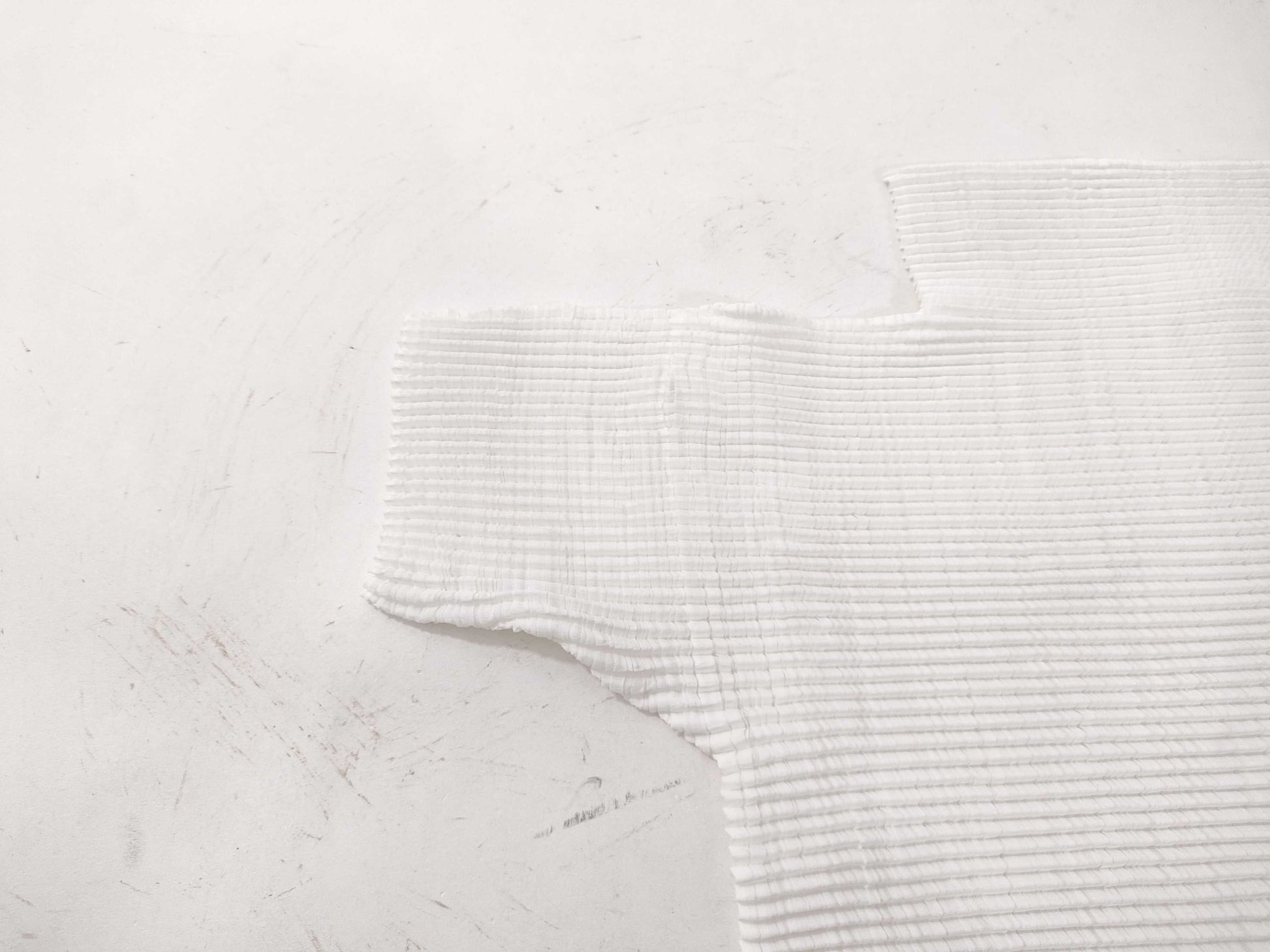 ISSEY MIYAKE cut and sew white top