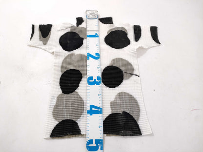 ISSEY MIYAKE cut and sew patterned top