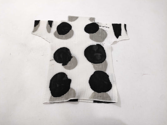 ISSEY MIYAKE cut and sew patterned top