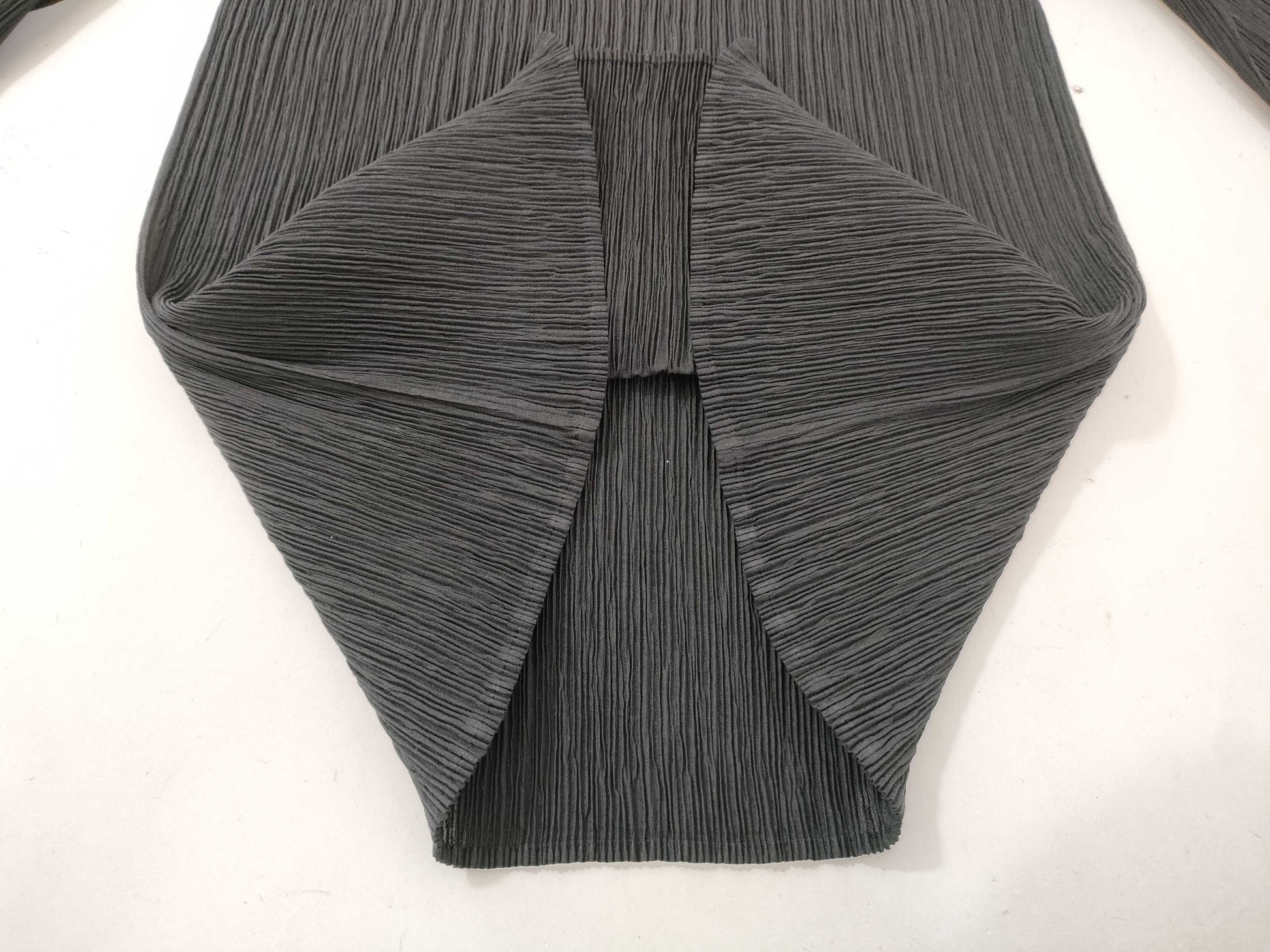 ISSEY MIYAKE blouse black top