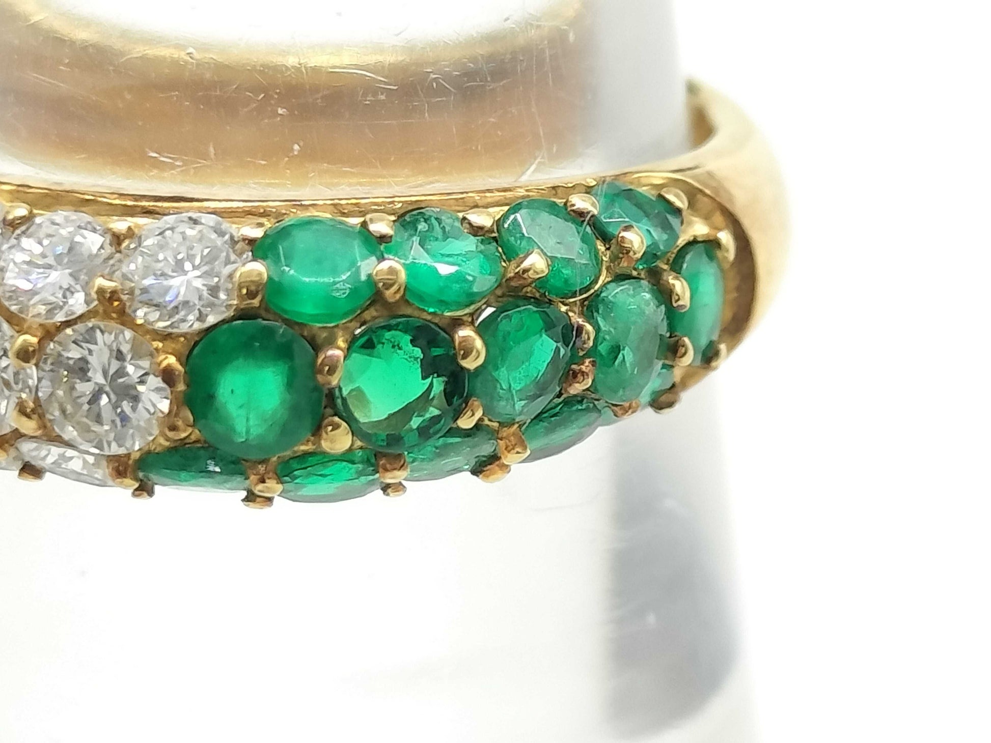 Emerald and Diamond 750 3.3g Ring 