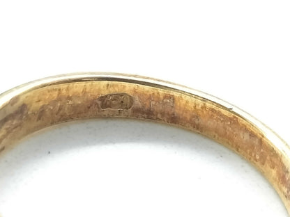 Emerald and Diamond 750 3.3g Ring 