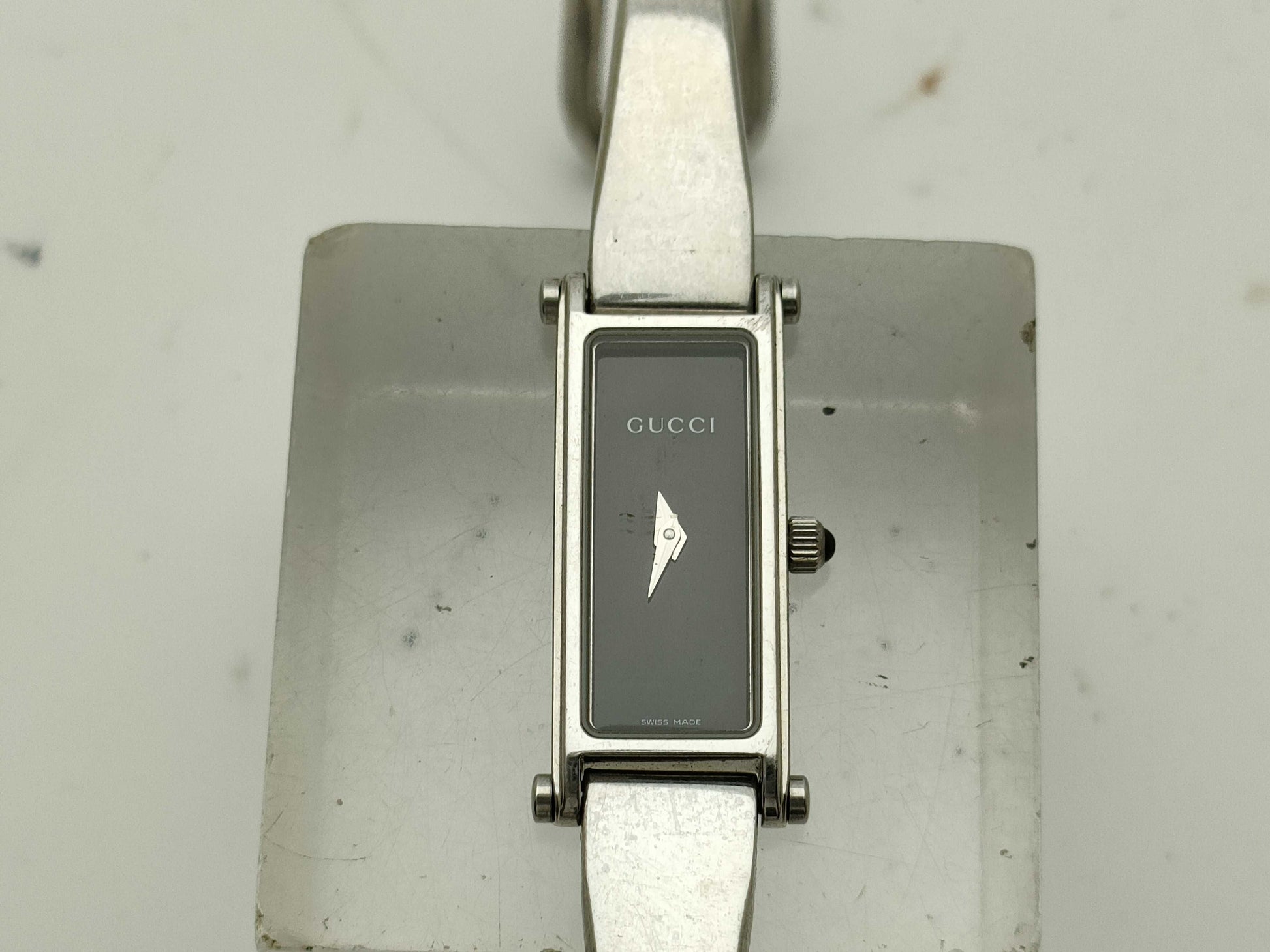 GUCCI 1500L Women's Watch