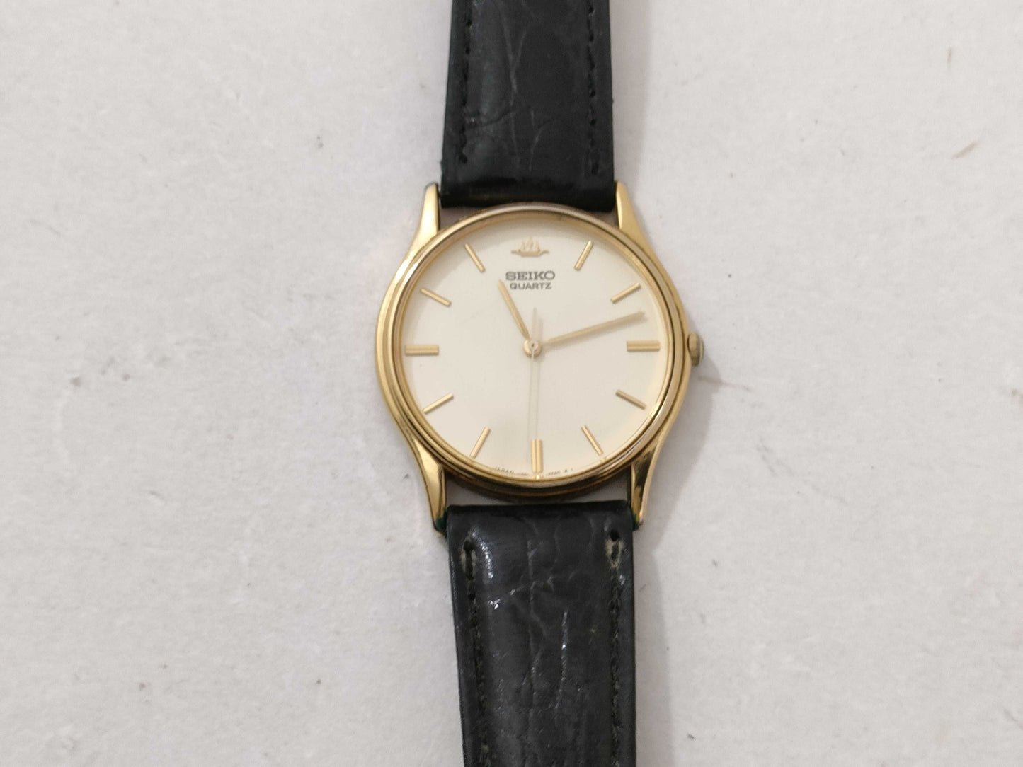 SEIKO V701‐7020 Unoperated Women's Watch