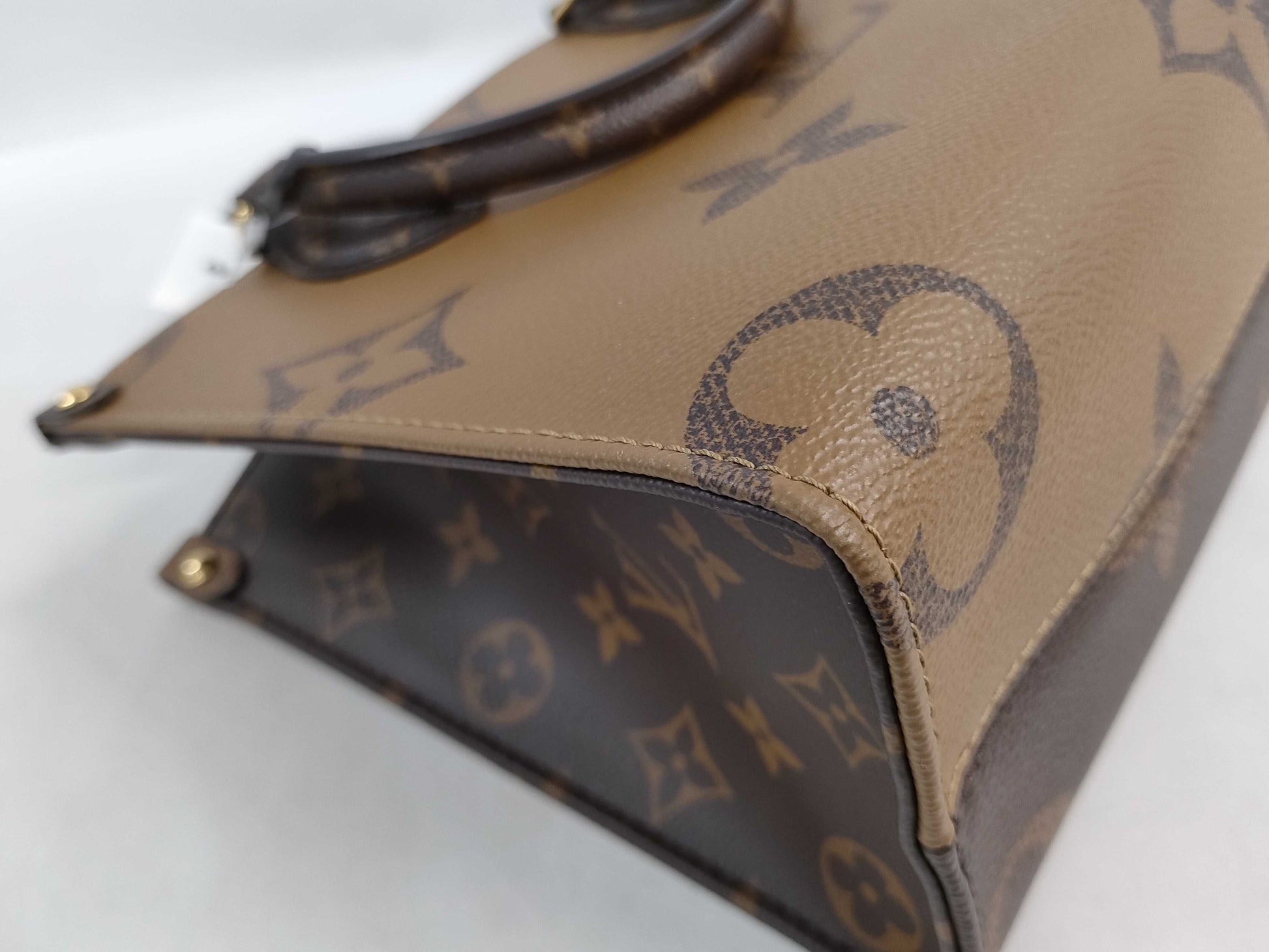 LOUIS VUITTON Monogram On the Go BB M46839 Reverse Handbag