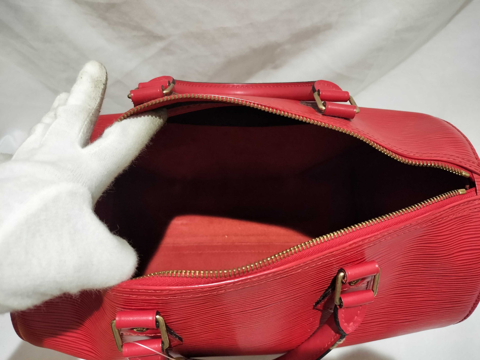 LOUIS VUITTON Epi Speedy 30 Red Handbag