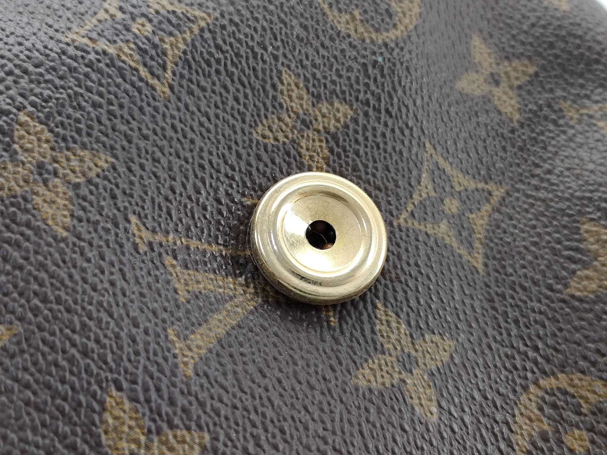 LOUIS VUITTON Monogram Saint-Cloud Shoulder Bag