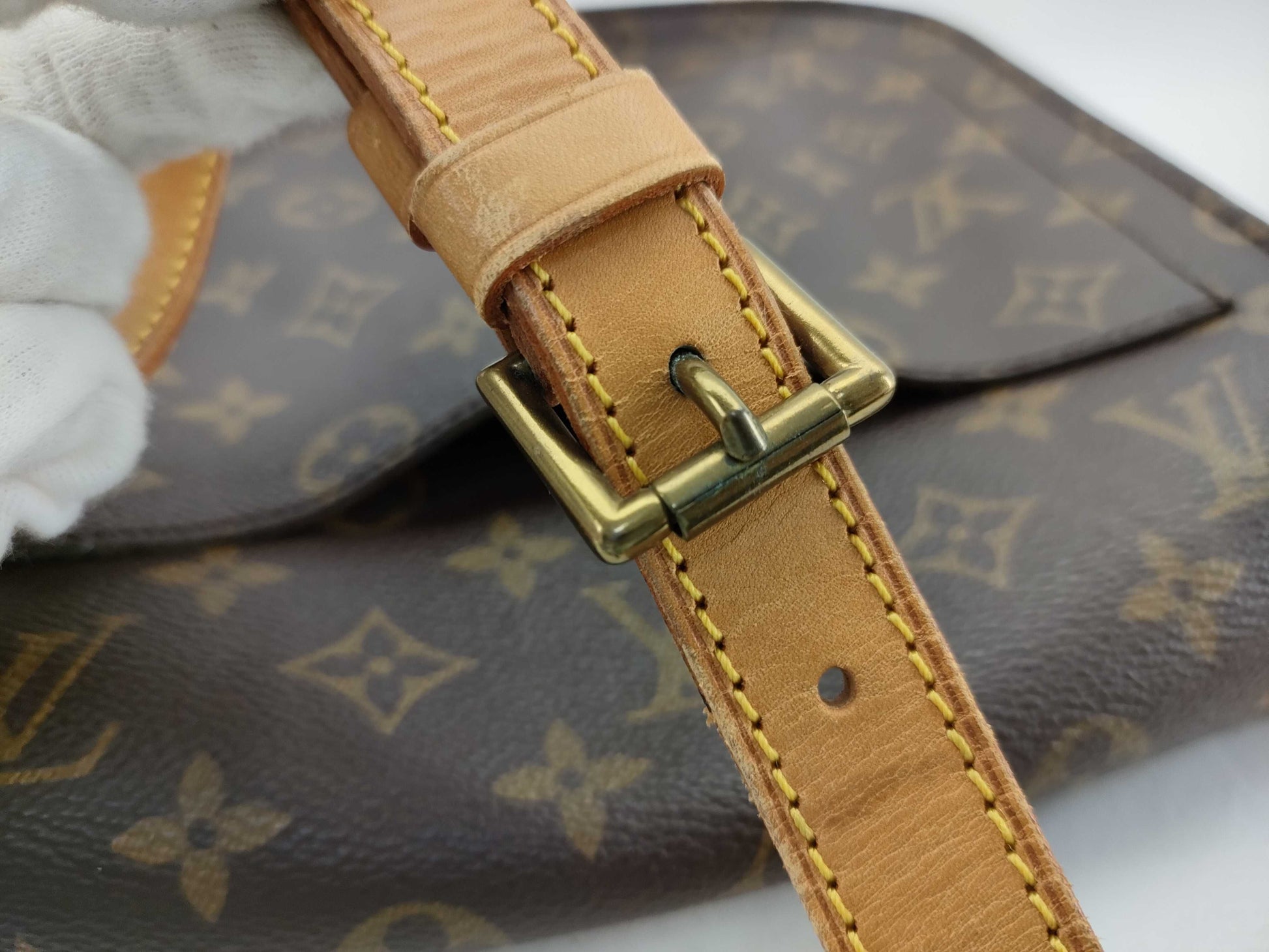 LOUIS VUITTON Monogram Saint-Cloud Shoulder Bag