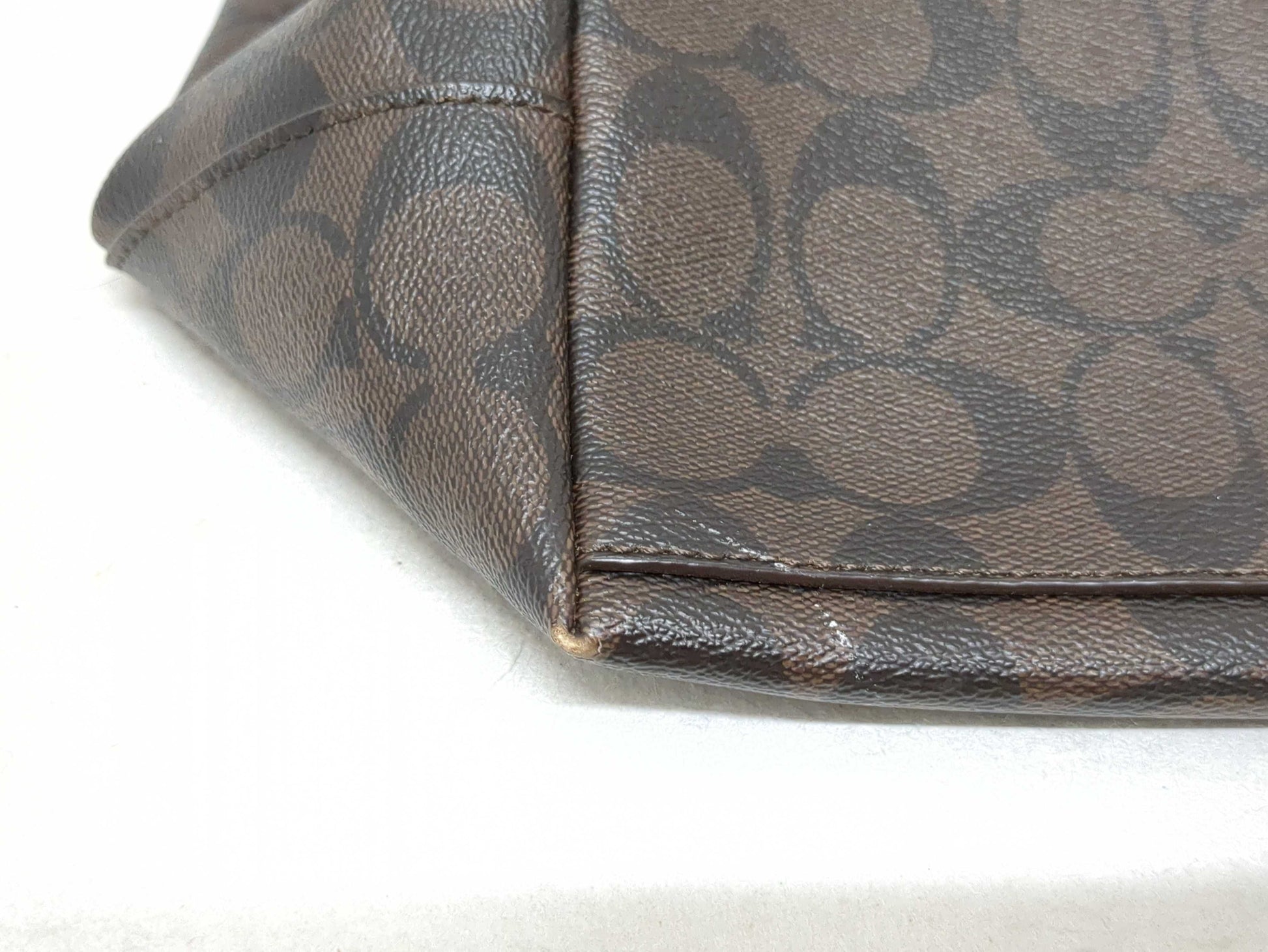 (10463_0083) COACH Signature etc. A total of 4 items Summary Shoulder bag