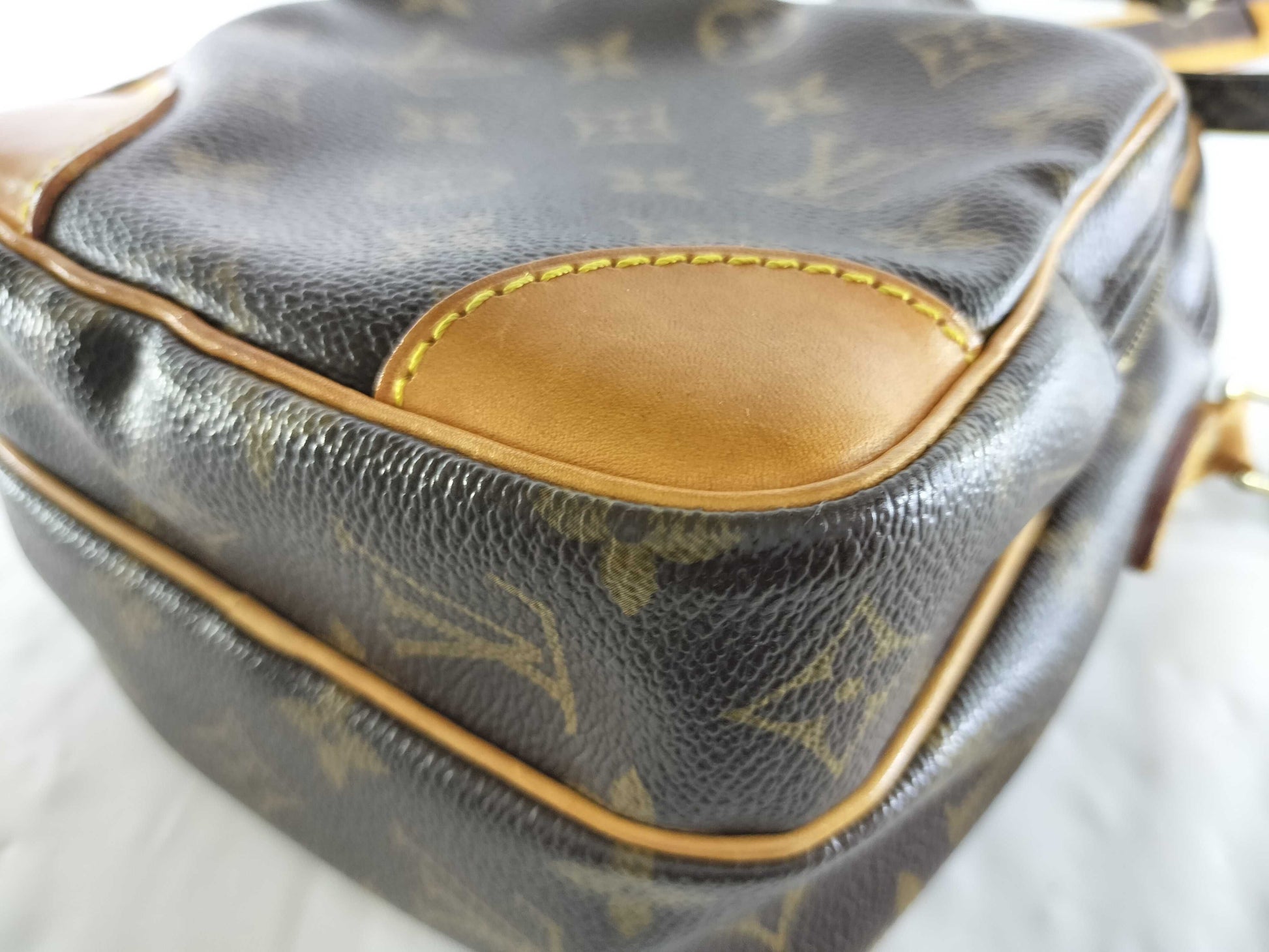 LOUIS VUITTON Monogram M45236 Amazon Shoulder Bag