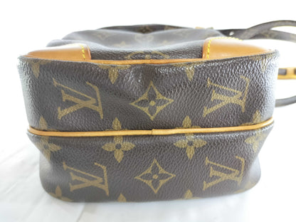 LOUIS VUITTON Monogram M45236 Amazon Shoulder Bag
