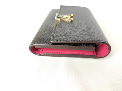 LOUIS VUITTON Monogram Portefeuille Capucines Wallet