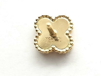 Van Cleef & Arpels Sweet Alhambra Shell Earrings in Yellow Gold 750, 2.5g 