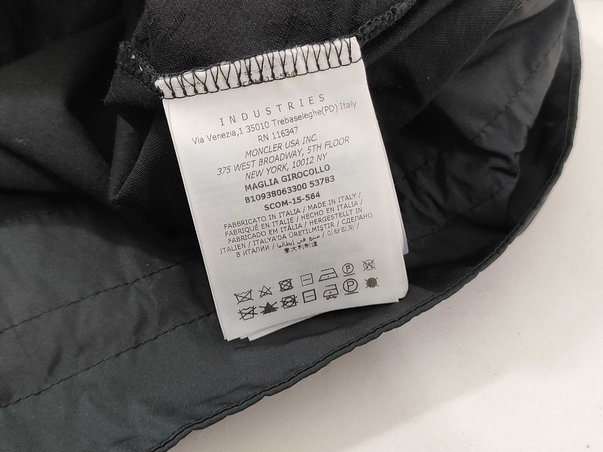 MONCLER Tops/maglia girocollo Tops
