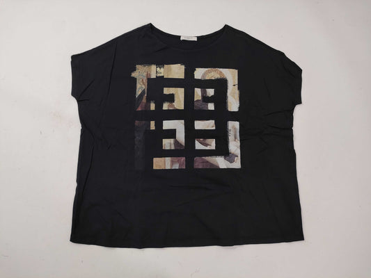 GIVENCHY T-shirt/Third Culture T-shirt