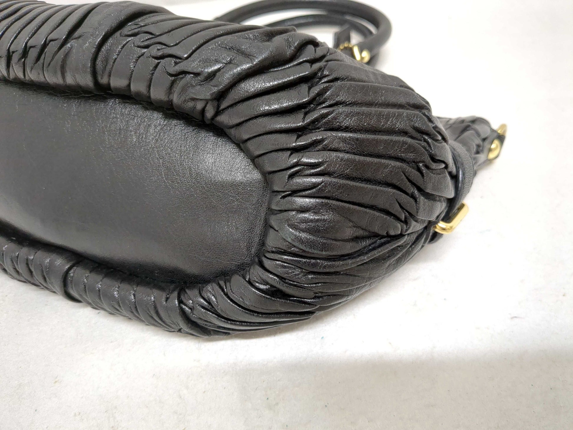 (10463_0071) COACH 2 Pieces 13326 One Shoulder/15942 Gathered Handbag