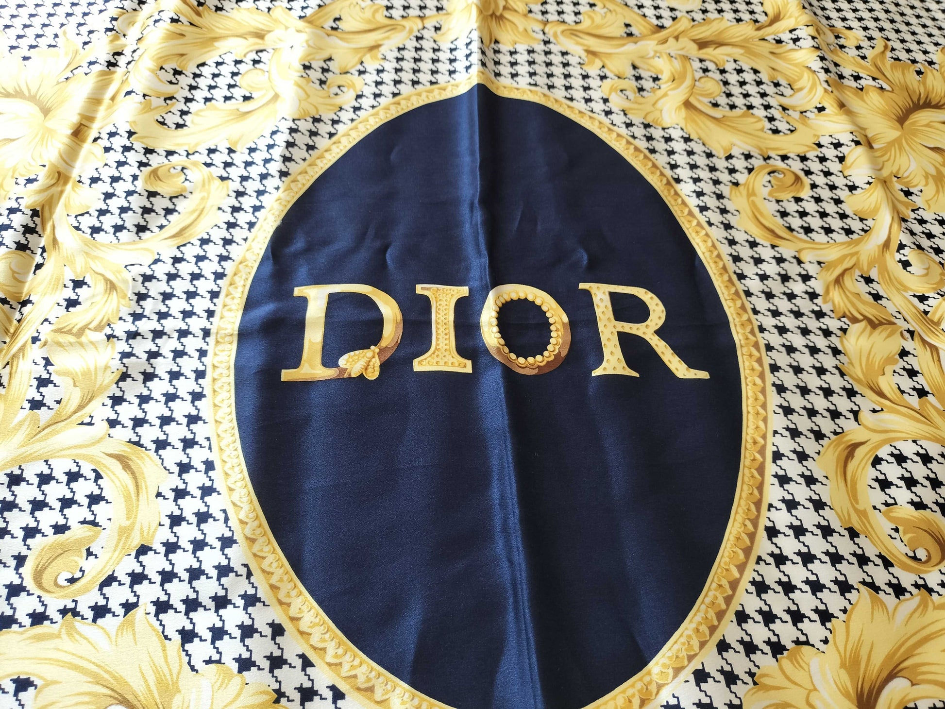 (10462_0349) Dior Floral Scarf