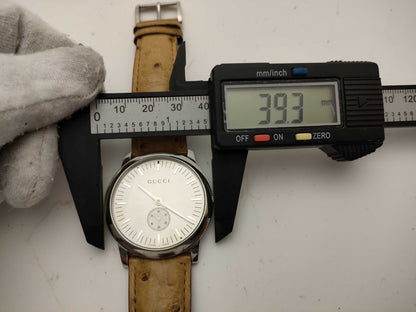 GUCCI 5600M Unoperated Men's Watch