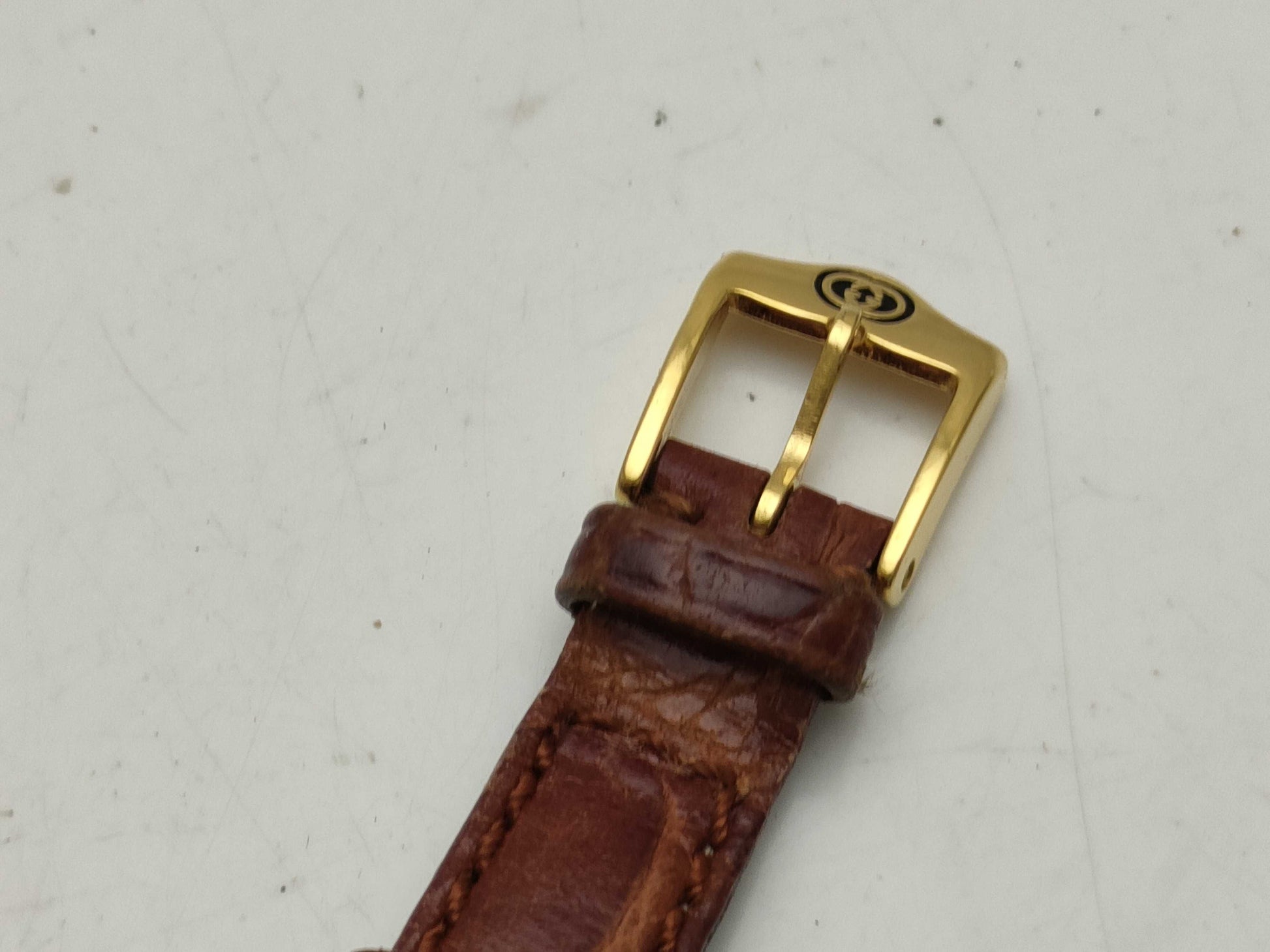 GUCCI 7200L Women's Watch