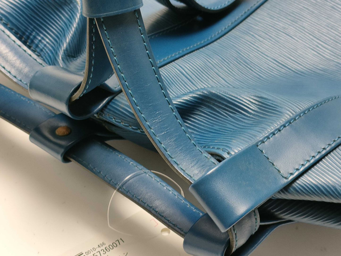 LOUIS VUITTON Epi Randonne Shoulder Bag