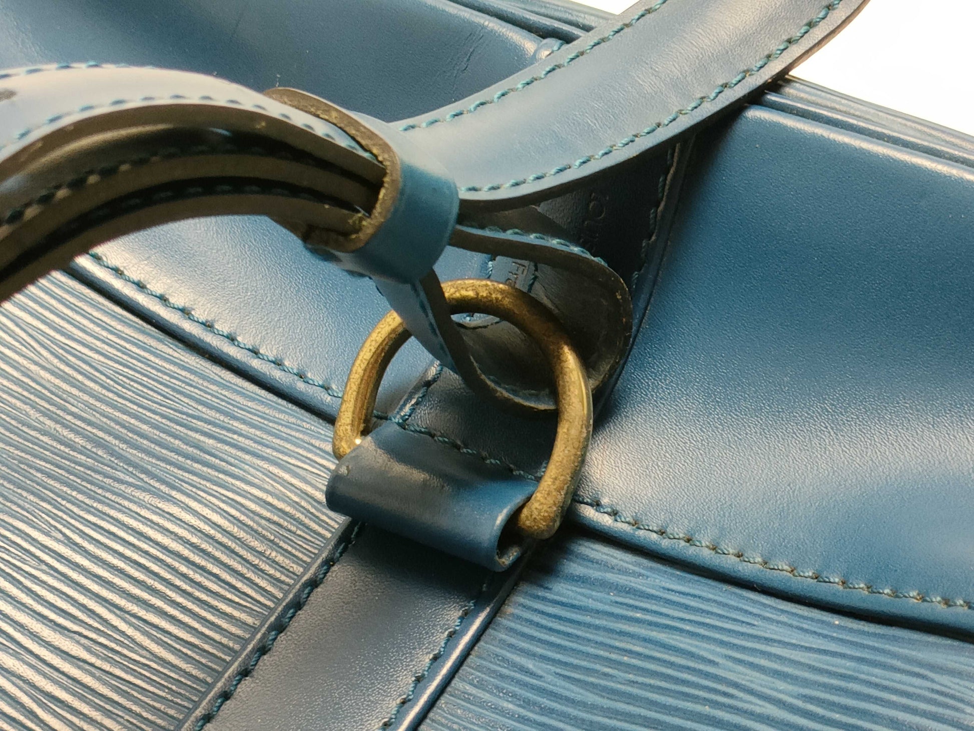 LOUIS VUITTON Epi Randonne Shoulder Bag
