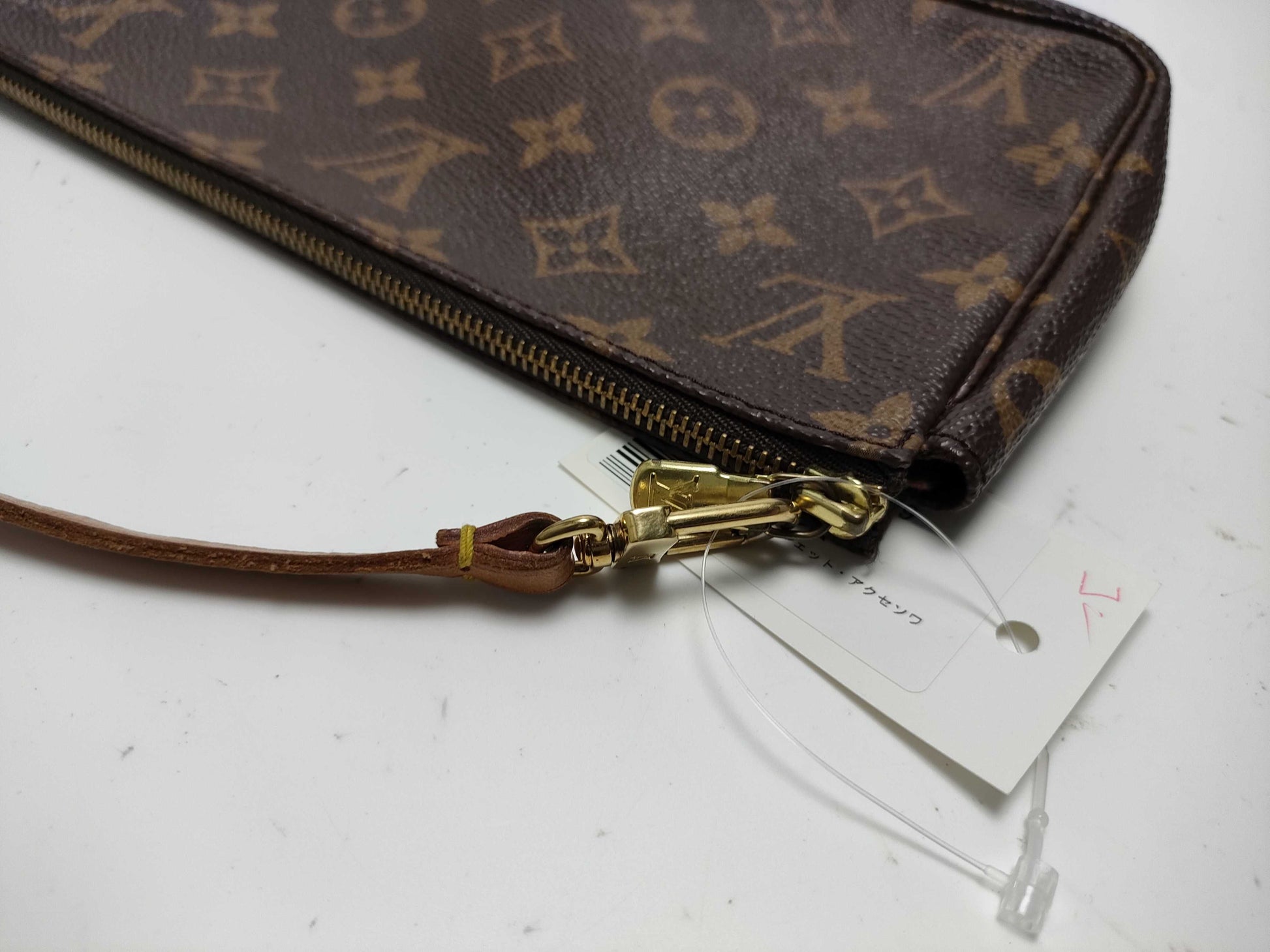 LOUIS VUITTON Monogram M40712 Pochette Accessoires Handbag